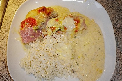 Mozzarella - Hähnchen in Basilikum - Sahnesauce 289