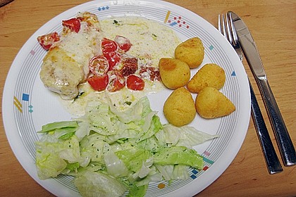 Mozzarella - Hähnchen in Basilikum - Sahnesauce 275