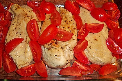Mozzarella - Hähnchen in Basilikum - Sahnesauce 233