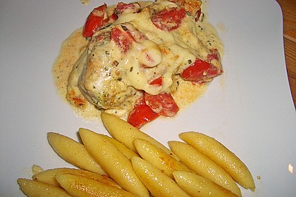 Mozzarella - Hähnchen in Basilikum - Sahnesauce 159