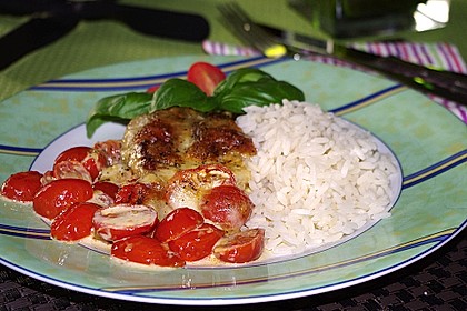 Mozzarella - Hähnchen in Basilikum - Sahnesauce 102