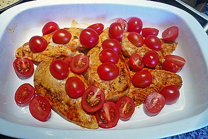 Mozzarella - Hähnchen in Basilikum - Sahnesauce 260