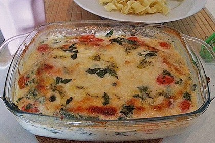 Mozzarella - Hähnchen in Basilikum - Sahnesauce 267