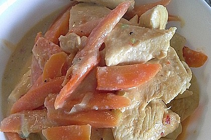 Mozzarella - Hähnchen in Basilikum - Sahnesauce 300