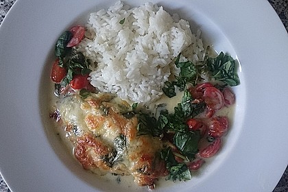 Mozzarella - Hähnchen in Basilikum - Sahnesauce 173