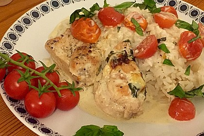 Mozzarella - Hähnchen in Basilikum - Sahnesauce 113