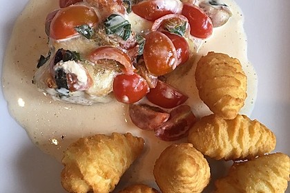 Mozzarella - Hähnchen in Basilikum - Sahnesauce 52