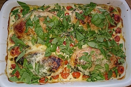 Mozzarella - Hähnchen in Basilikum - Sahnesauce 155
