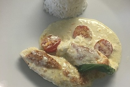 Mozzarella - Hähnchen in Basilikum - Sahnesauce 176