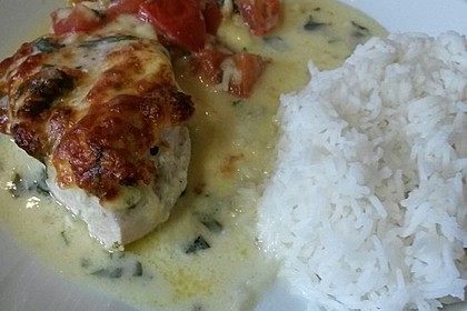 Mozzarella - Hähnchen in Basilikum - Sahnesauce 135