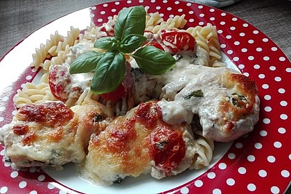 Mozzarella - Hähnchen in Basilikum - Sahnesauce 58