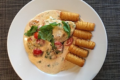 Mozzarella - Hähnchen in Basilikum - Sahnesauce 65