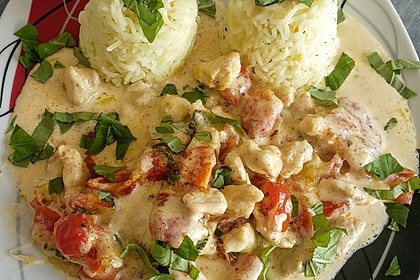 Mozzarella - Hähnchen in Basilikum - Sahnesauce 61