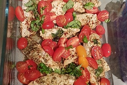 Mozzarella - Hähnchen in Basilikum - Sahnesauce 281