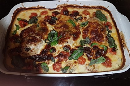 Mozzarella - Hähnchen in Basilikum - Sahnesauce 215