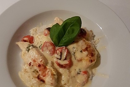 Mozzarella - Hähnchen in Basilikum - Sahnesauce 88