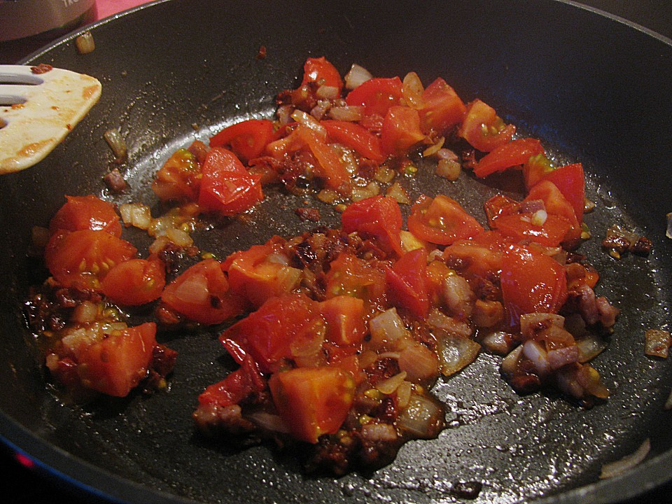 Nudeln mit Speck und getrockneten Tomaten von twaddle | Chefkoch.de