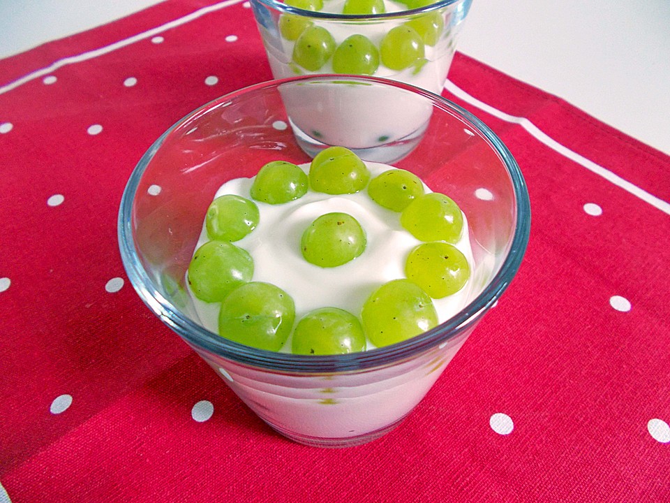 Quark - Joghurt - Trauben Dessert von alexandradugas | Chefkoch.de