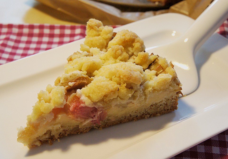 erdbeer rhabarber kuchen mit pudding - ftrsucks