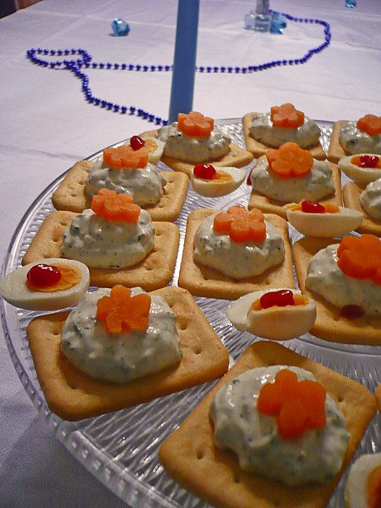 Kräcker mit Kräutercreme von Tanquest | Chefkoch.de