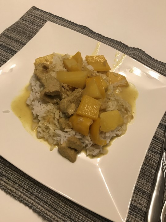 Putengeschnetzeltes auf Mango - Curry - Reis von wolfi2602 | Chefkoch.de Putengeschnetzeltes auf Mango - Curry - Reis von wolfi2602 | Chefkoch.de