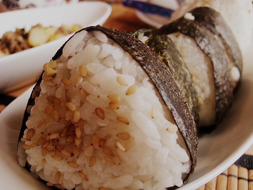 Onigiri mit Thunfisch - Mayonnaise - Füllung von Miranda92 | Chefkoch.de