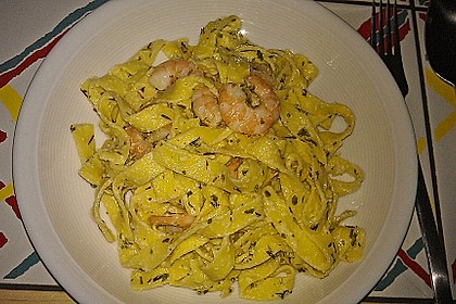 Zitronenspaghetti mit Kräutergarnelen 42