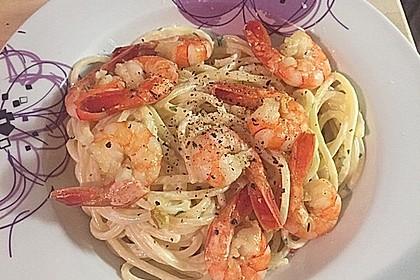 Zitronenspaghetti mit Kräutergarnelen 28
