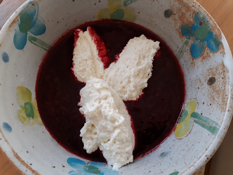 Quark-Joghurt Nocken von glenlivet | Chefkoch.de Quark-Joghurt Nocken von glenlivet | Chefkoch.de