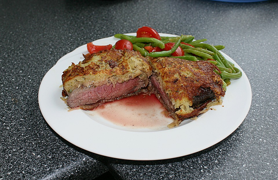 Rindersteak im Kartoffelmantel von Viniferia | Chefkoch.de
