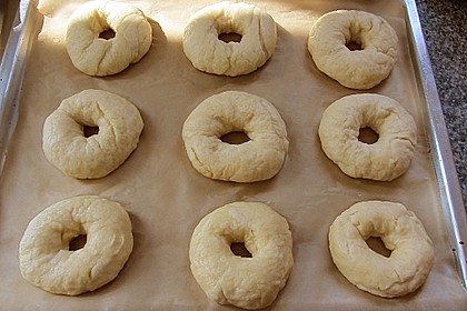 Bagels Grundrezept von Susu1983 | Chefkoch.de