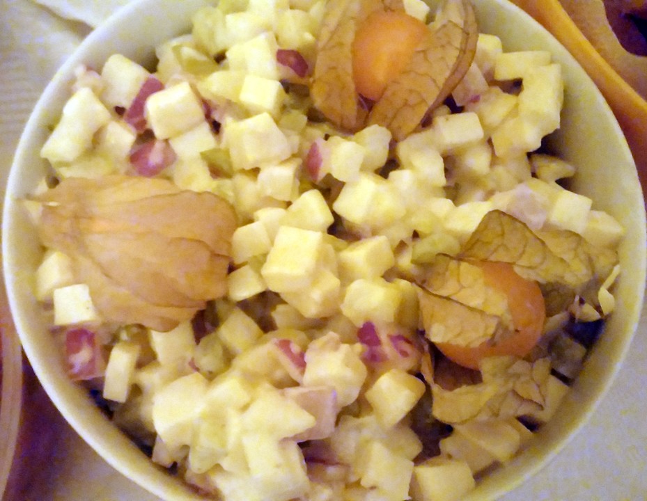 Käsesalat - einfach & lecker von Supertina | Chefkoch.de Käsesalat - einfach & lecker von Supertina | Chefkoch.de