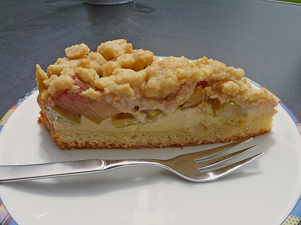 Rhabarberkuchen mit Vanillecreme und Streusel von speedymaus | Chefkoch.de