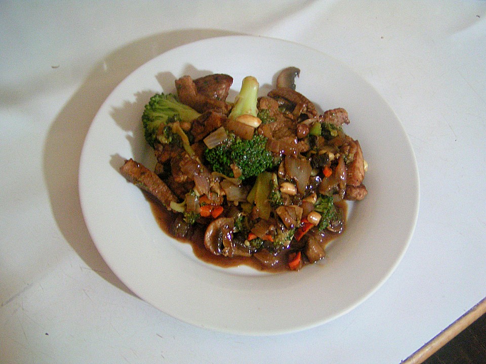 Chinesisches Rindfleisch mit Brokkoli von Teddy01969 | Chefkoch.de