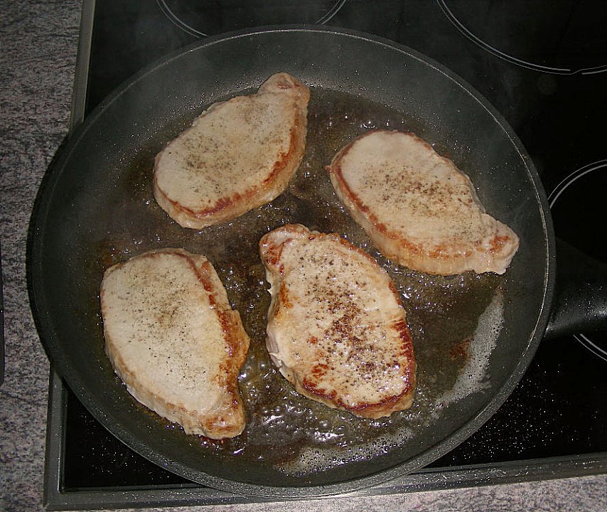 Überbackenes Schweinesteak von Tryumph800 | Chefkoch.de