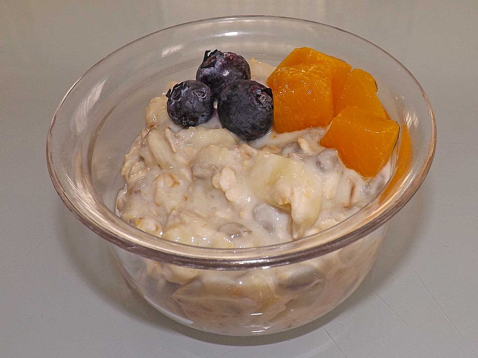 Müsli mit Joghurt und Früchten von ZwergTomate | Chefkoch.de