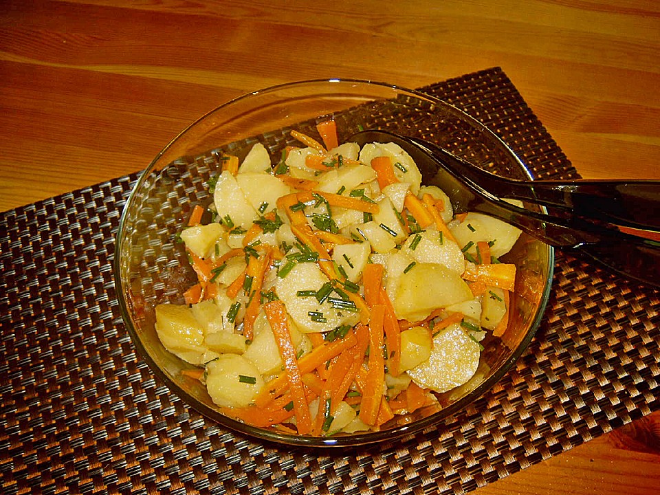 Kartoffelsalat mit Möhren von Andakachi | Chefkoch.de