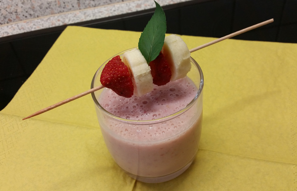 Erdbeer-Bananen Milch von cookie_5 | Chefkoch.de