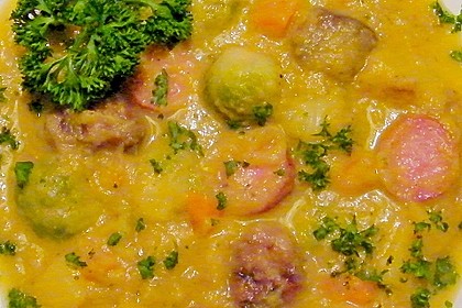 Steckrüben-Rosenkohl Eintopf mit Maronen und Mettwurst 9