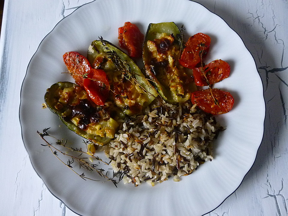 Gefüllte Zucchini mit Ziegenkäse-Salbei-Honig Füllung von judith-reiss ...