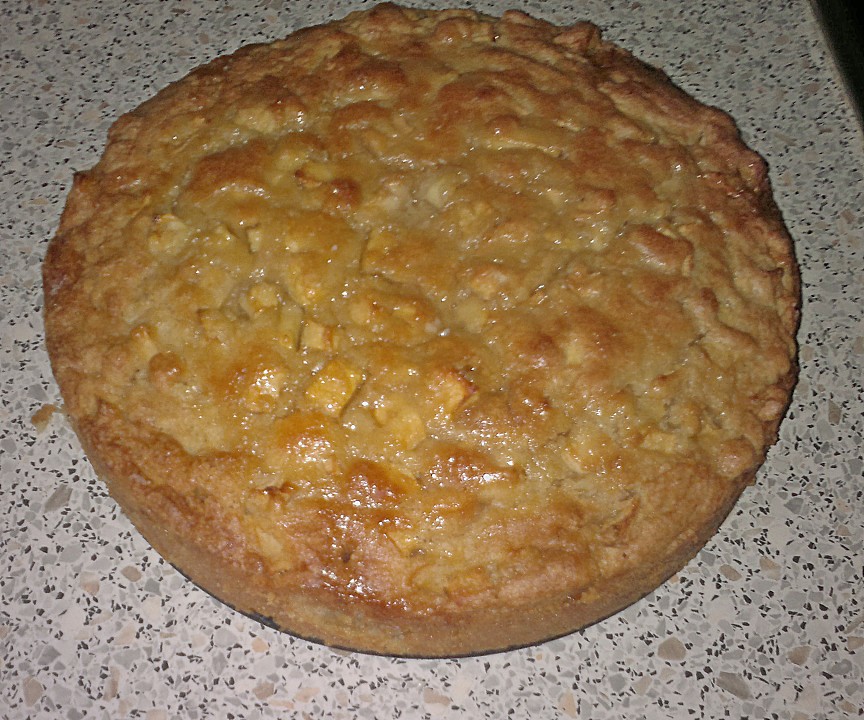Apple Cake with Cinnamon Glaze Ein tolles Rezept Chefkoch.de