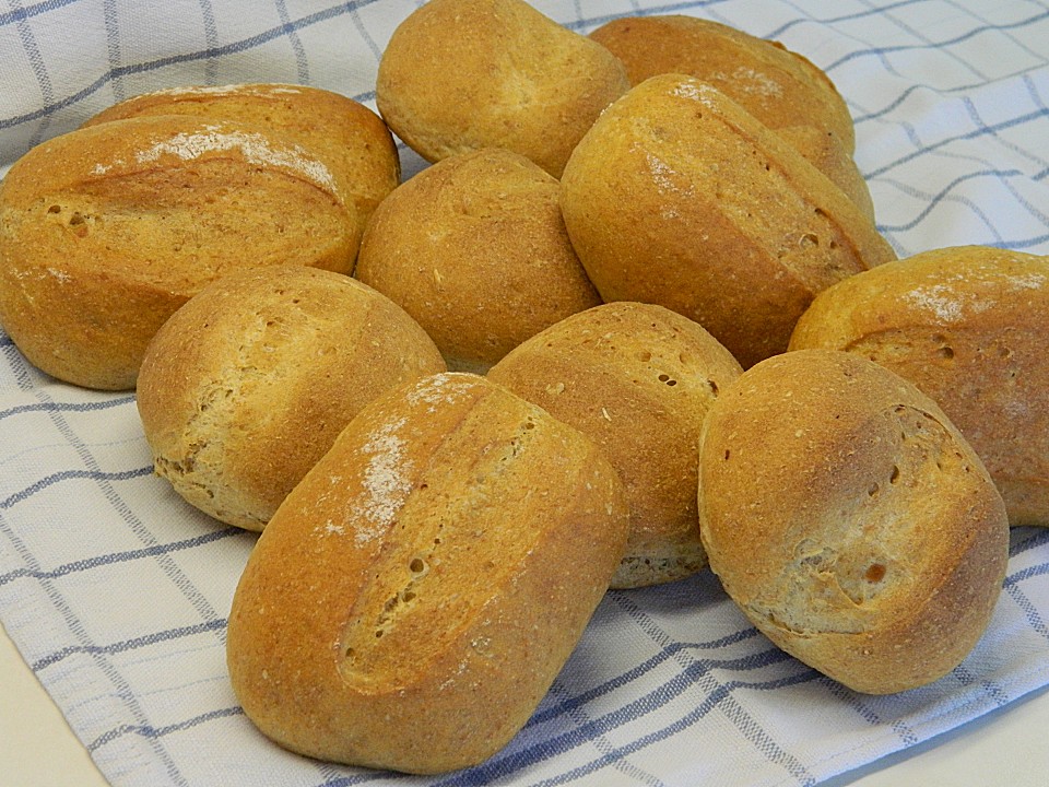 Knusprige Kartoffelbrötchen von Moe154 | Chefkoch.de