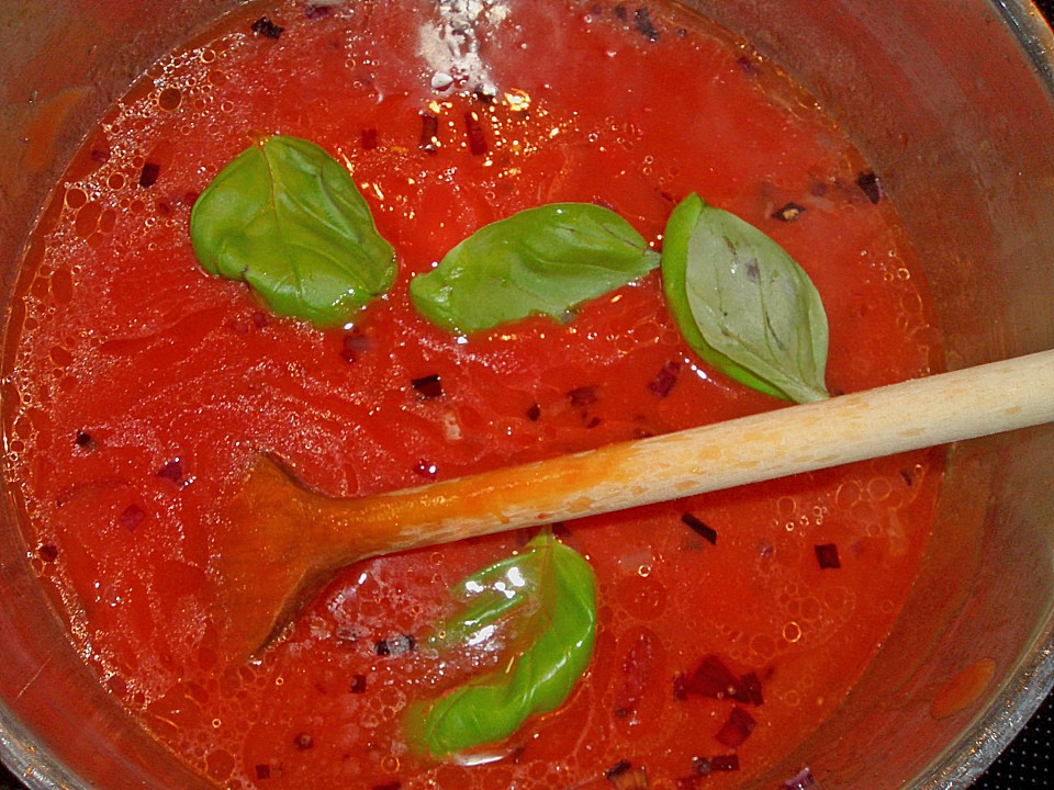 Tomatencremesuppe mit Chili-Sahne von Hobbykochen | Chefkoch.de