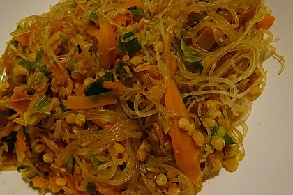 Glasnudelsalat mit roten Linsen 4