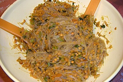 Glasnudelsalat mit roten Linsen 12