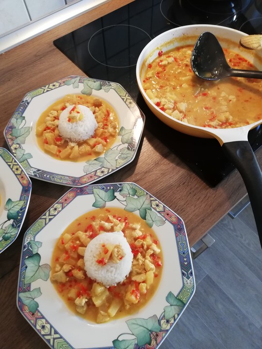 Hähnchen-Ananas-Curry von graeflein | Chefkoch.de