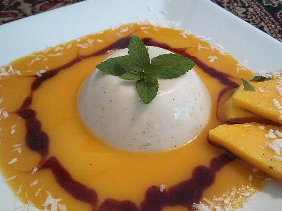 Kokos Panna cotta mit marinierten Mangos von gloryous | Chefkoch.de