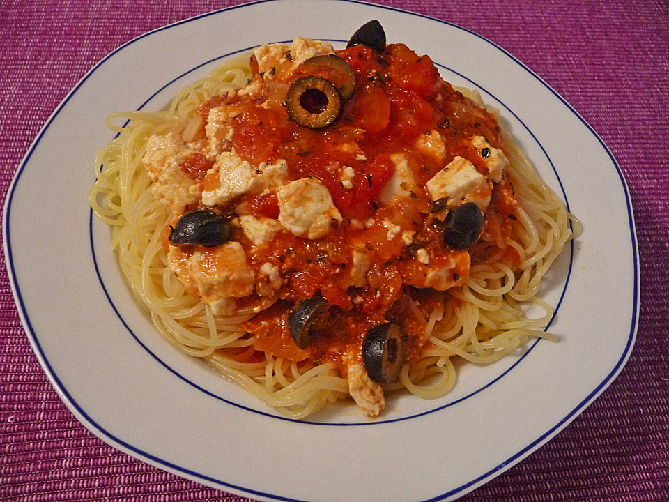 Spaghetti mit Schafskäse und Oliven von susa_ | Chefkoch.de