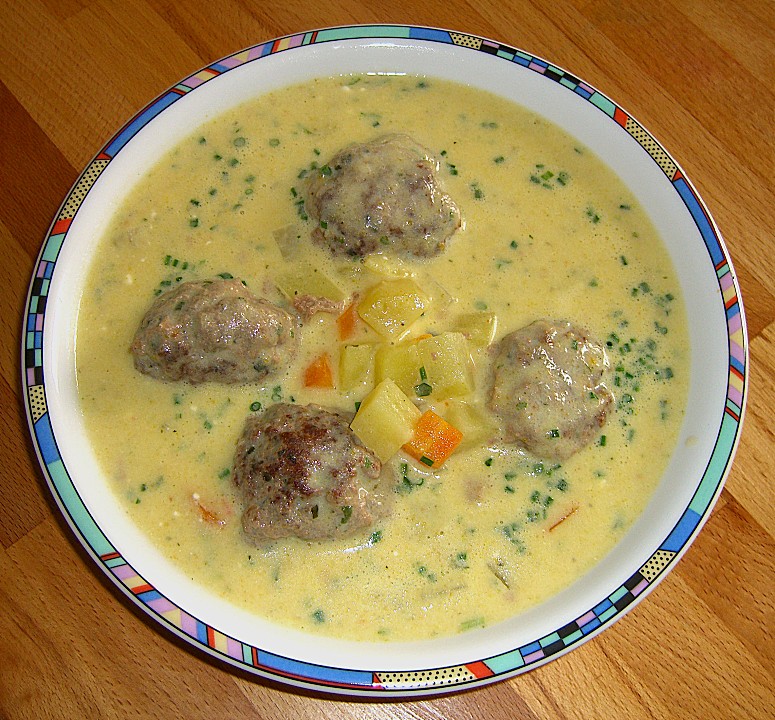 Kohlrabicremesuppe mit Fleischklößchen von evalima | Chefkoch.de