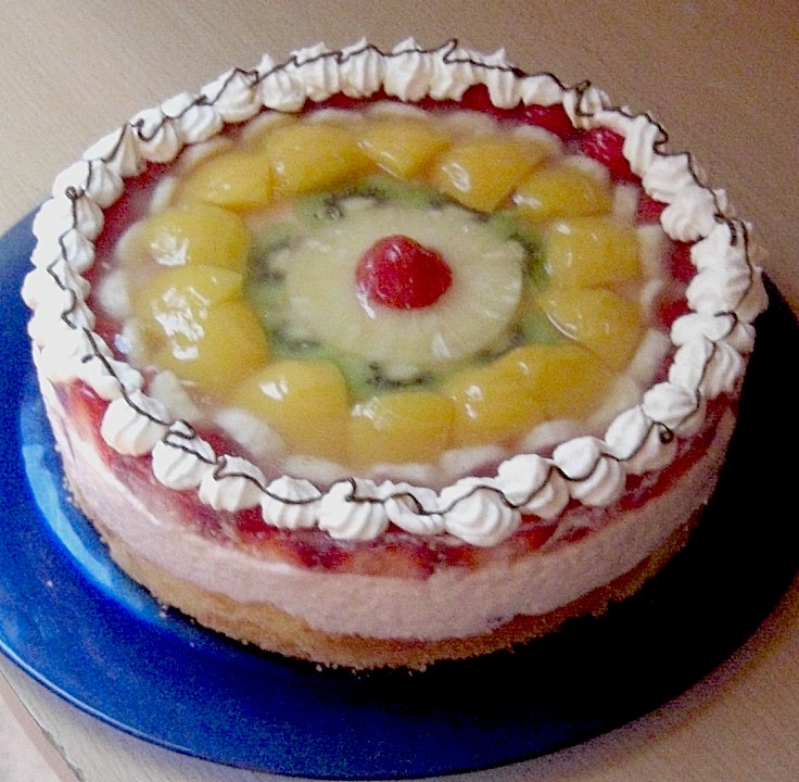 Joghurt-Sahne-Torte mit Früchten von Sofi | Chefkoch.de